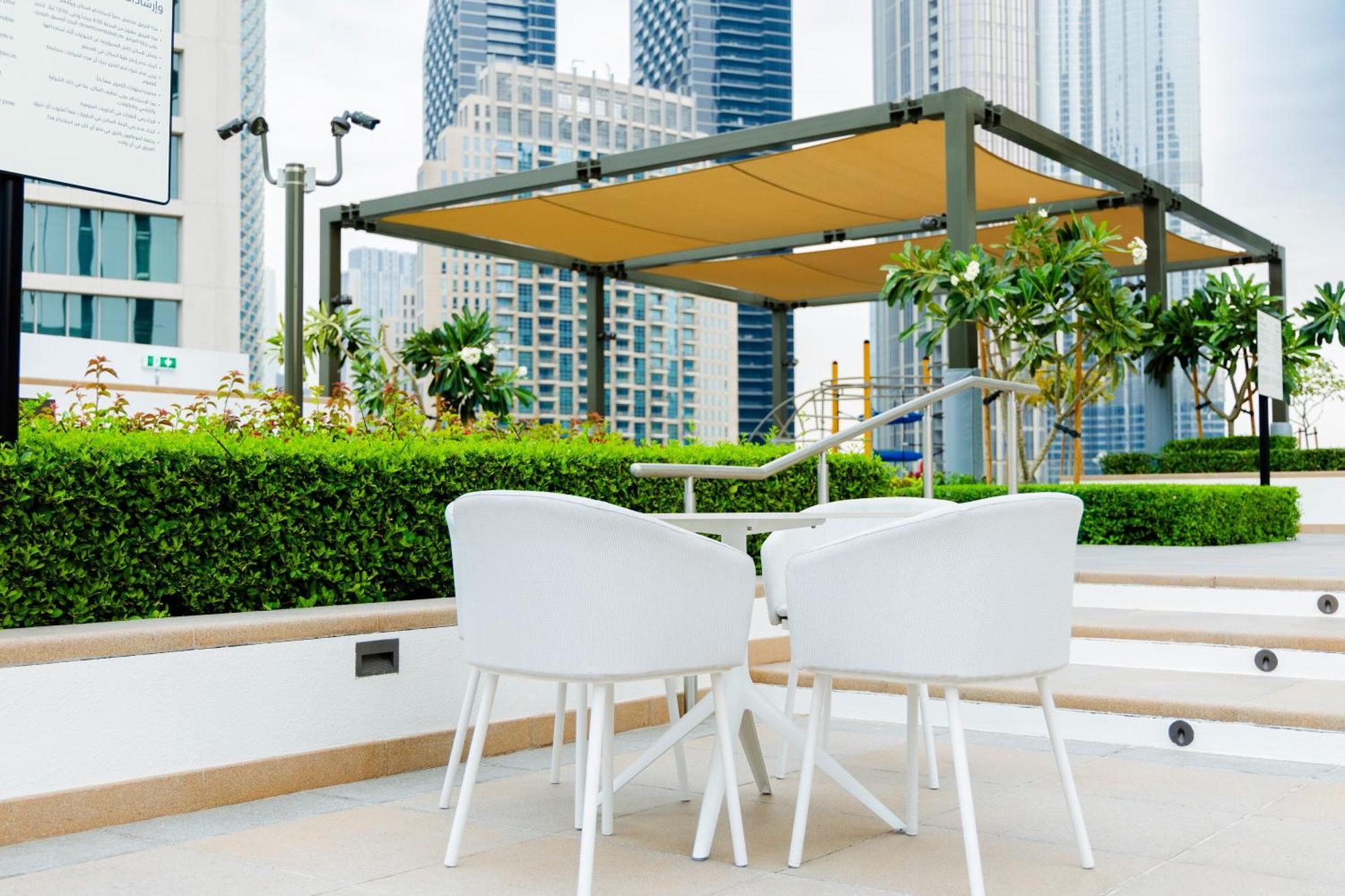 Appartamento Burj Crown - Sky High, Downtown Ocean View, Opposite Mall Dubai